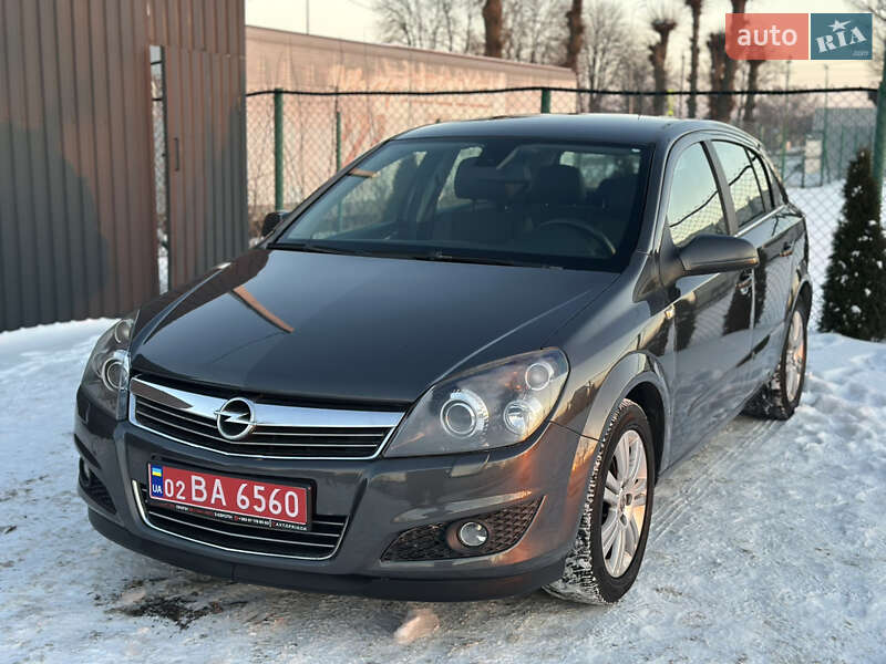 Opel Astra 2008 Opel Astra 2008