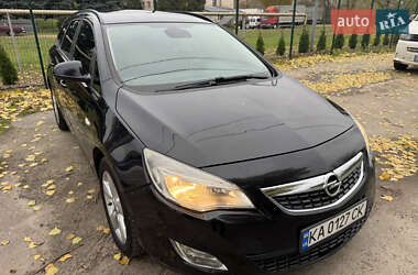 Универсал Opel Astra 2011 в Броварах