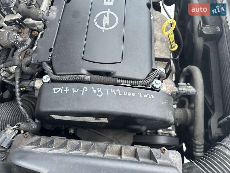 Универсал Opel Astra 2010 в Луцке фото 24 Универсал Opel Astra 2010 в Луцке