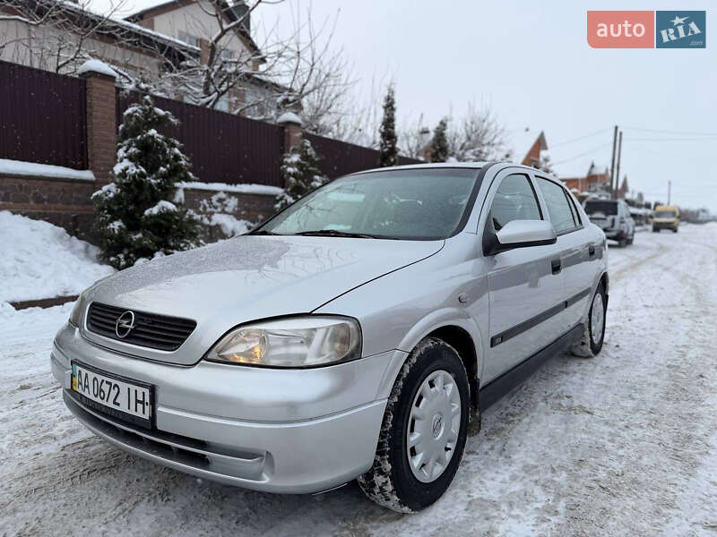 Хэтчбек Opel Astra 2001 в Белой Церкви фото Хэтчбек Opel Astra 2001 в Белой Церкви
