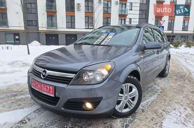 Універсал Opel Astra 2006 в Івано-Франківську