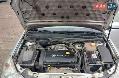 Хетчбек Opel Astra 2007 в Житомирі