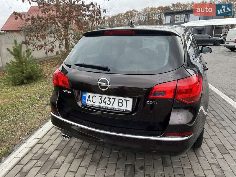 Универсал Opel Astra 2014 в Луцке фото 4 Универсал Opel Astra 2014 в Луцке