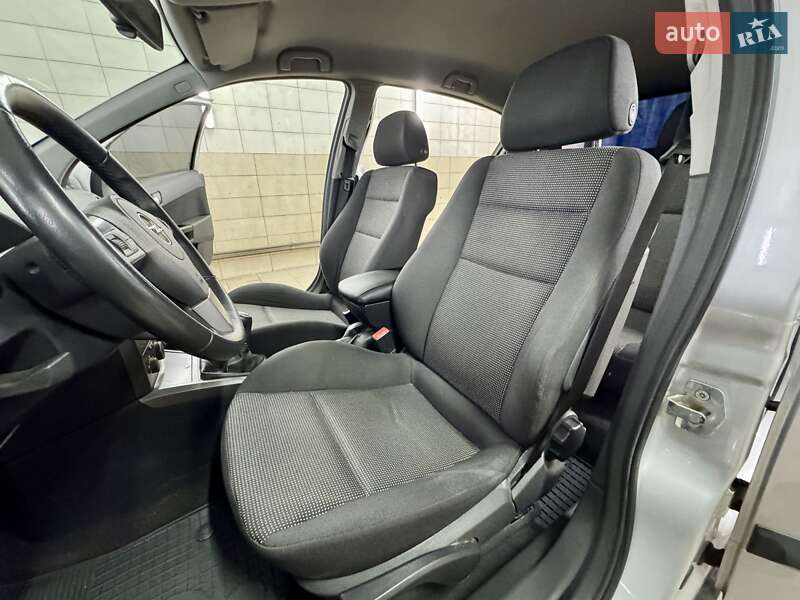 Хэтчбек Opel Astra 2006 в Сумах