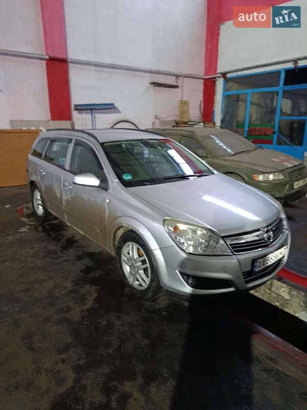 Универсал Opel Astra 2007 в Харькове