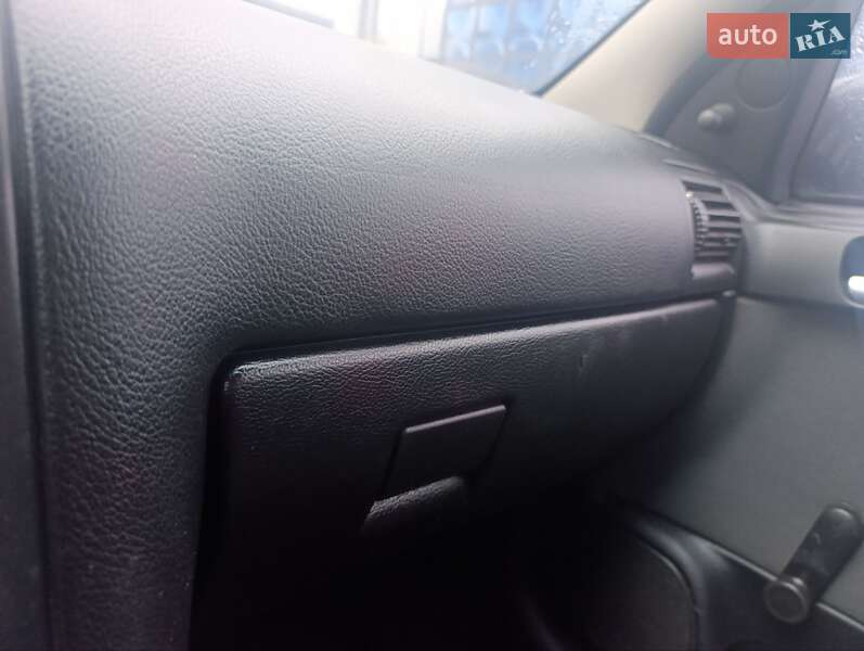 Седан Opel Astra 2007 в Львові фото 20 Седан Opel Astra 2007 в Львові