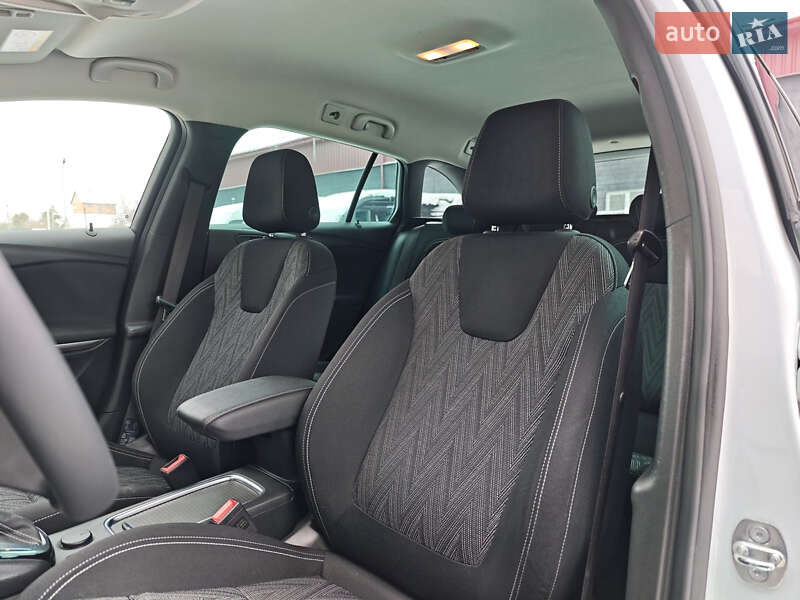 Универсал Opel Astra 2020 в Луцке