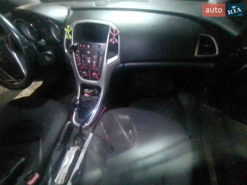 Універсал Opel Astra 2011 в Первомайську фото 4 Універсал Opel Astra 2011 в Первомайську