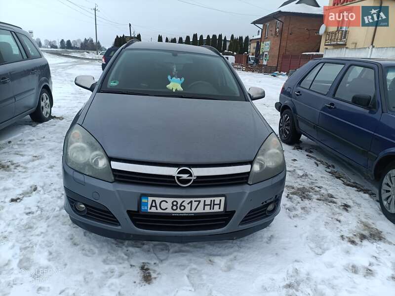 Универсал Opel Astra 2006 в Луцке