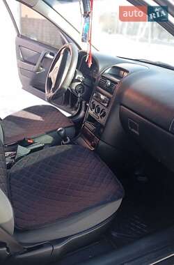 Седан Opel Astra 2007 в Виннице