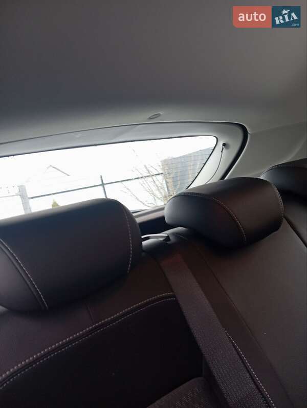 Хетчбек Opel Astra 2016 в Луцьку