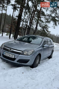 Универсал Opel Astra 2006 в Любаре