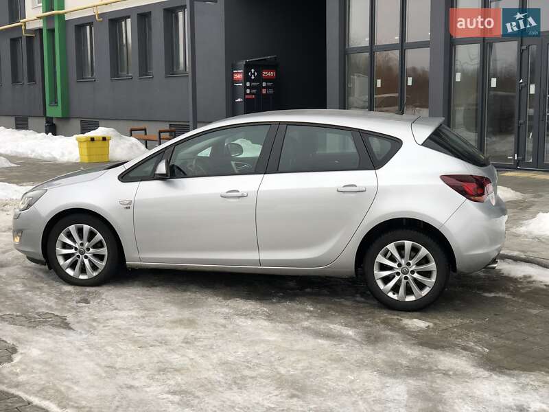 Хэтчбек Opel Astra 2012 в Львове фото 11 Хэтчбек Opel Astra 2012 в Львове