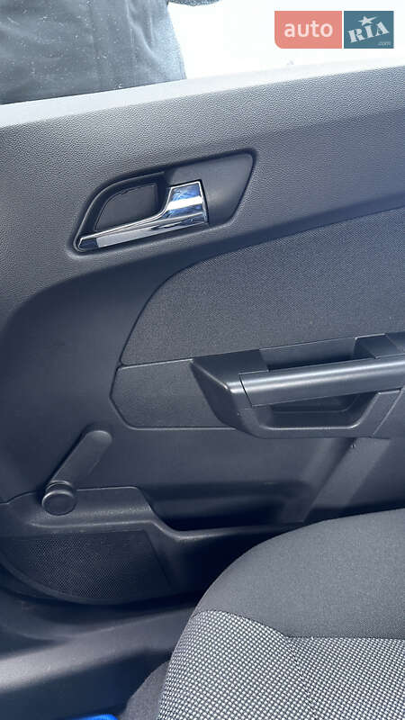 Хэтчбек Opel Astra 2009 в Киеве