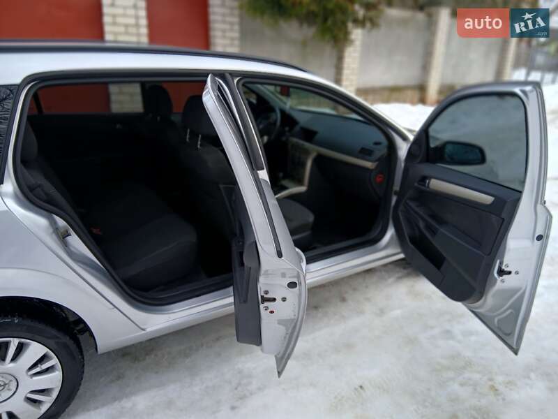 Универсал Opel Astra 2008 в Ровно фото 18 Универсал Opel Astra 2008 в Ровно