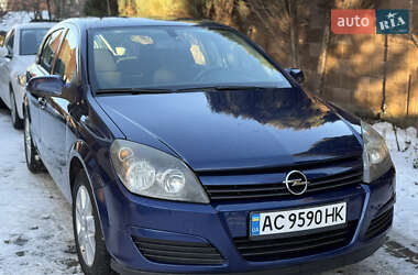 Хэтчбек Opel Astra 2005 в Луцке