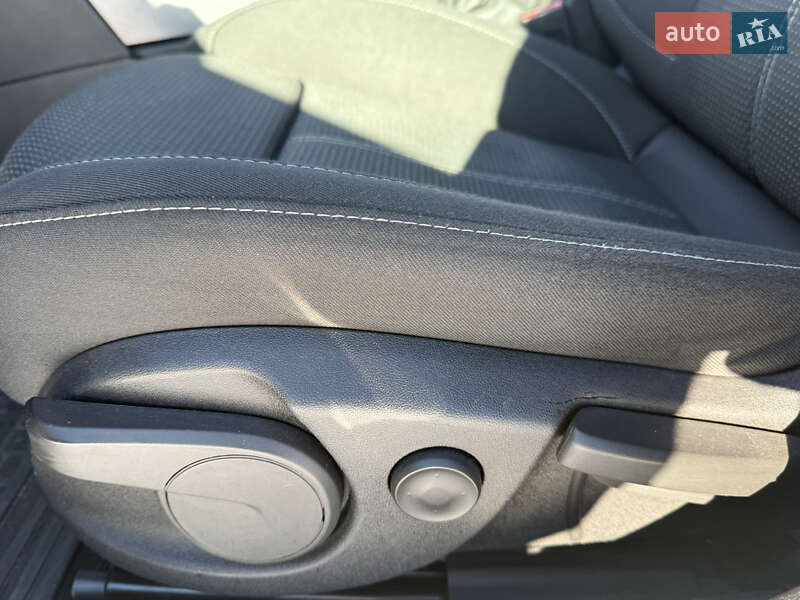 Универсал Opel Astra 2015 в Львове