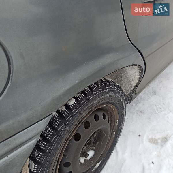 Седан Opel Astra 1993 в Змиеве