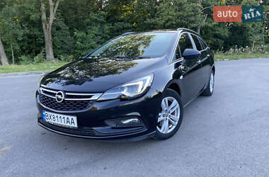 Універсал Opel Astra 2017 в Дунаївцях