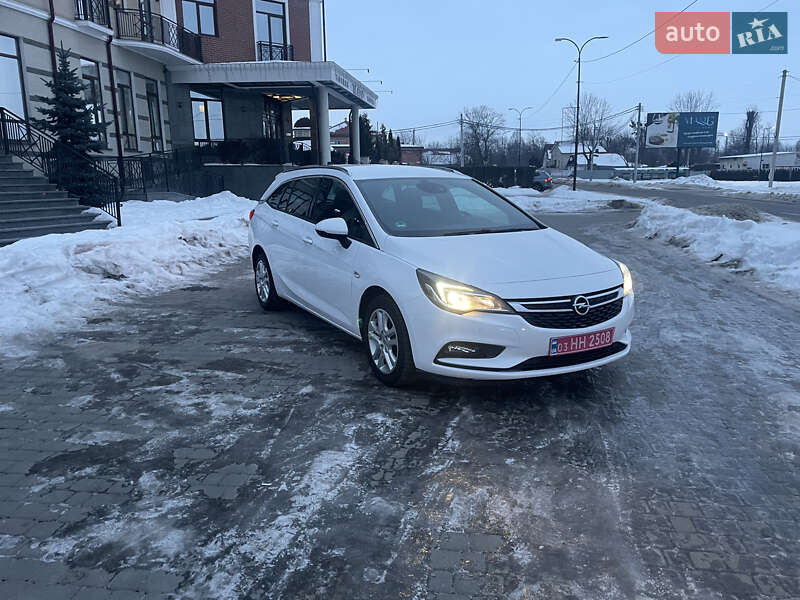 Универсал Opel Astra 2016 в Шептицькому