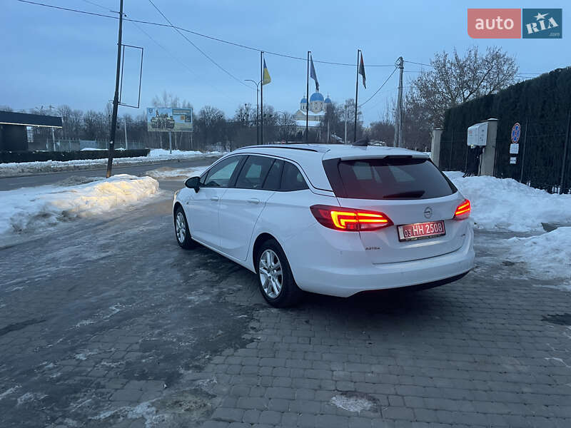 Универсал Opel Astra 2016 в Шептицькому