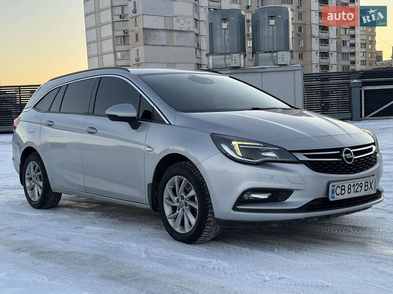 Универсал Opel Astra 2018 в Киеве фото 3 Универсал Opel Astra 2018 в Киеве