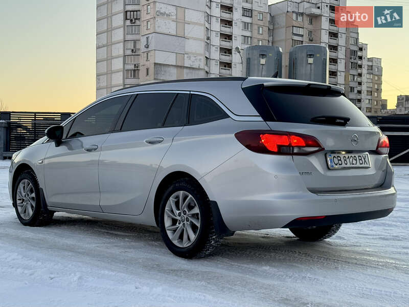 Универсал Opel Astra 2018 в Киеве фото 17 Универсал Opel Astra 2018 в Киеве