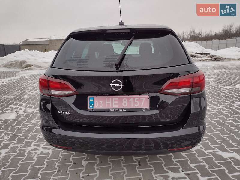 Универсал Opel Astra 2022 в Дубно