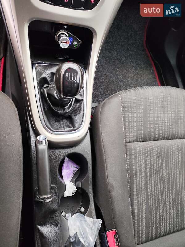 Универсал Opel Astra 2011 в Бердичеве