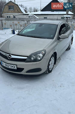 Хэтчбек Opel Astra 2005 в Киеве