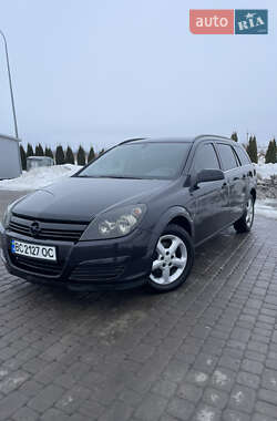 Универсал Opel Astra 2004 в Городке