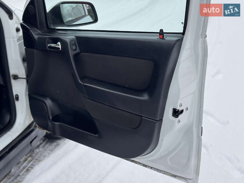 Универсал Opel Astra 2001 в Черновцах