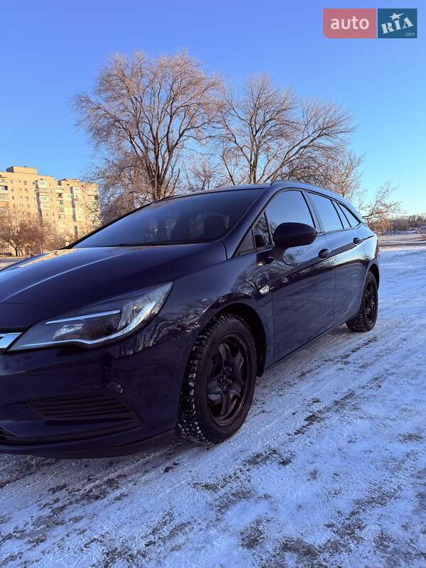 Універсал Opel Astra 2017 в Вільногірську фото 4 Універсал Opel Astra 2017 в Вільногірську