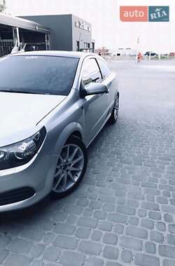 Хэтчбек Opel Astra 2007 в Харькове