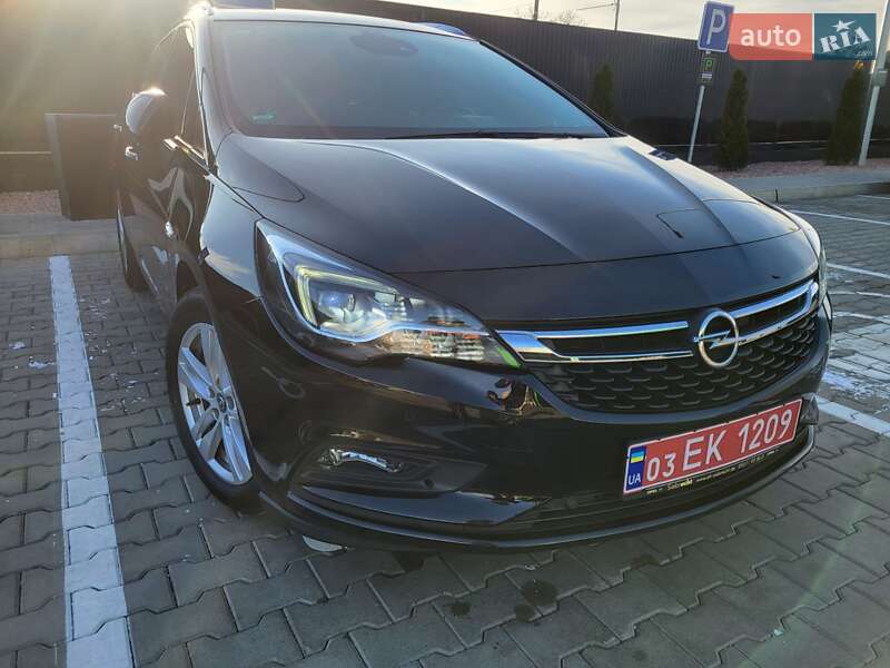 Універсал Opel Astra 2019 в Луцьку