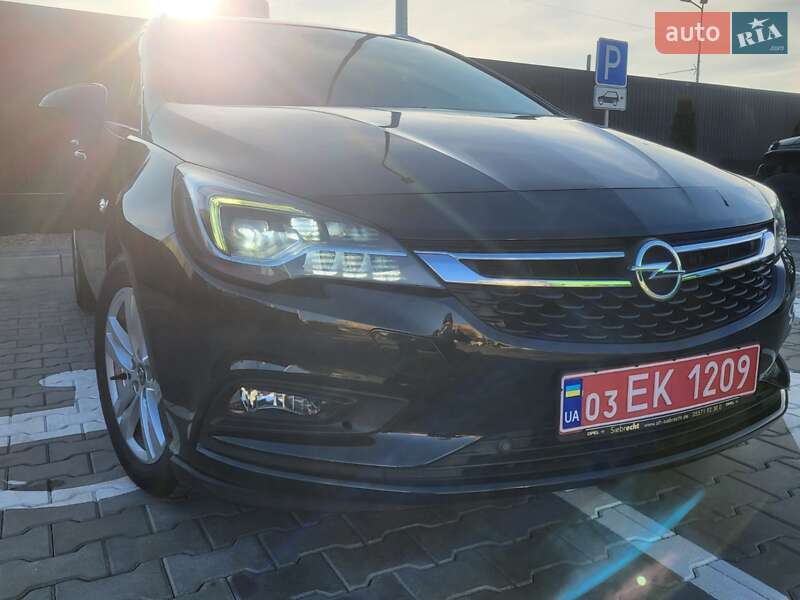 Універсал Opel Astra 2019 в Луцьку