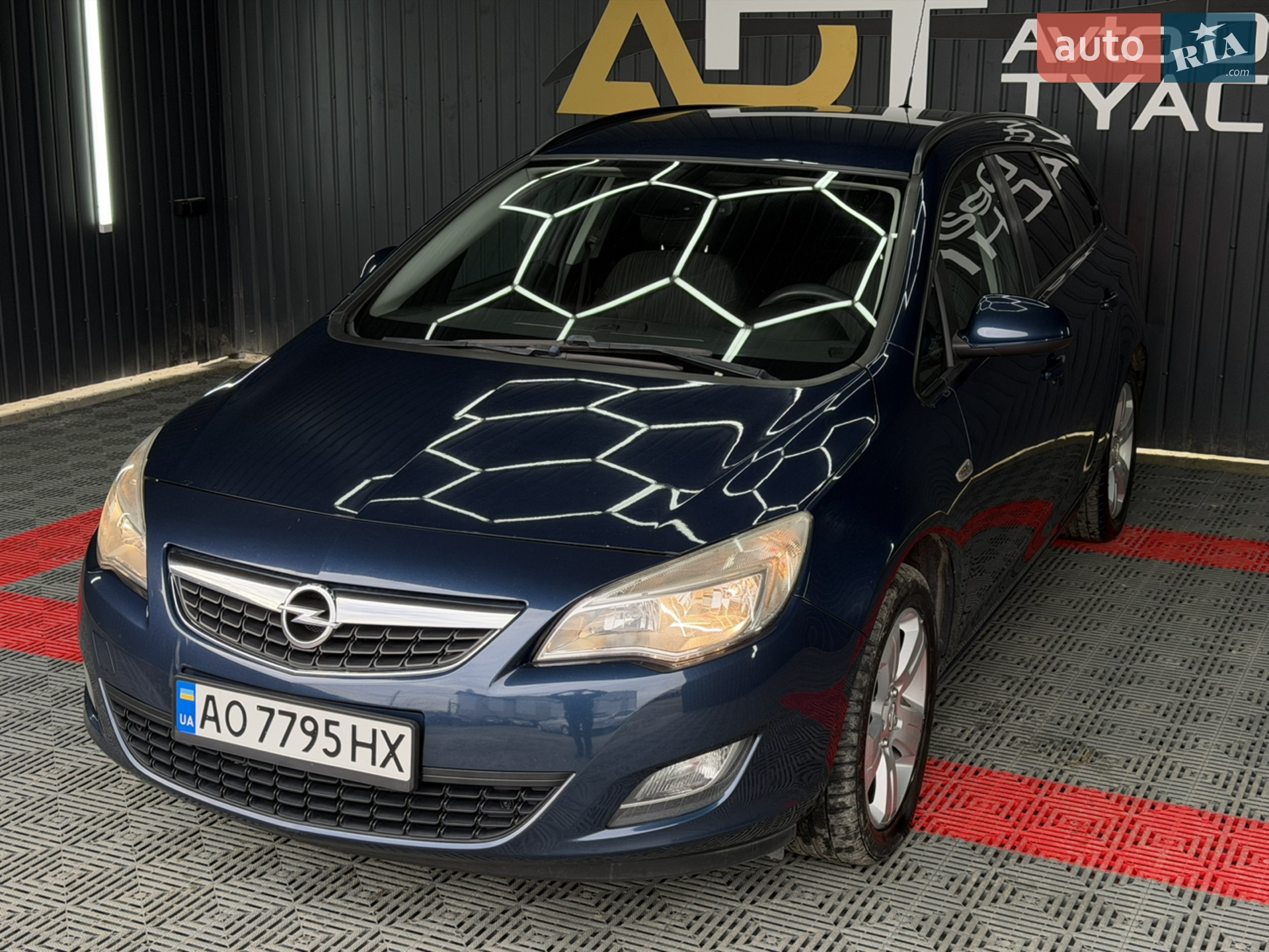 2010 Opel Astra - мініатюра 21
