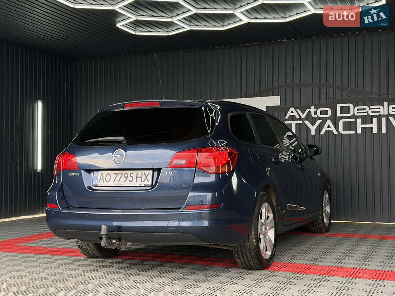 Универсал Opel Astra 2010 в Тячеве фото 39 Универсал Opel Astra 2010 в Тячеве