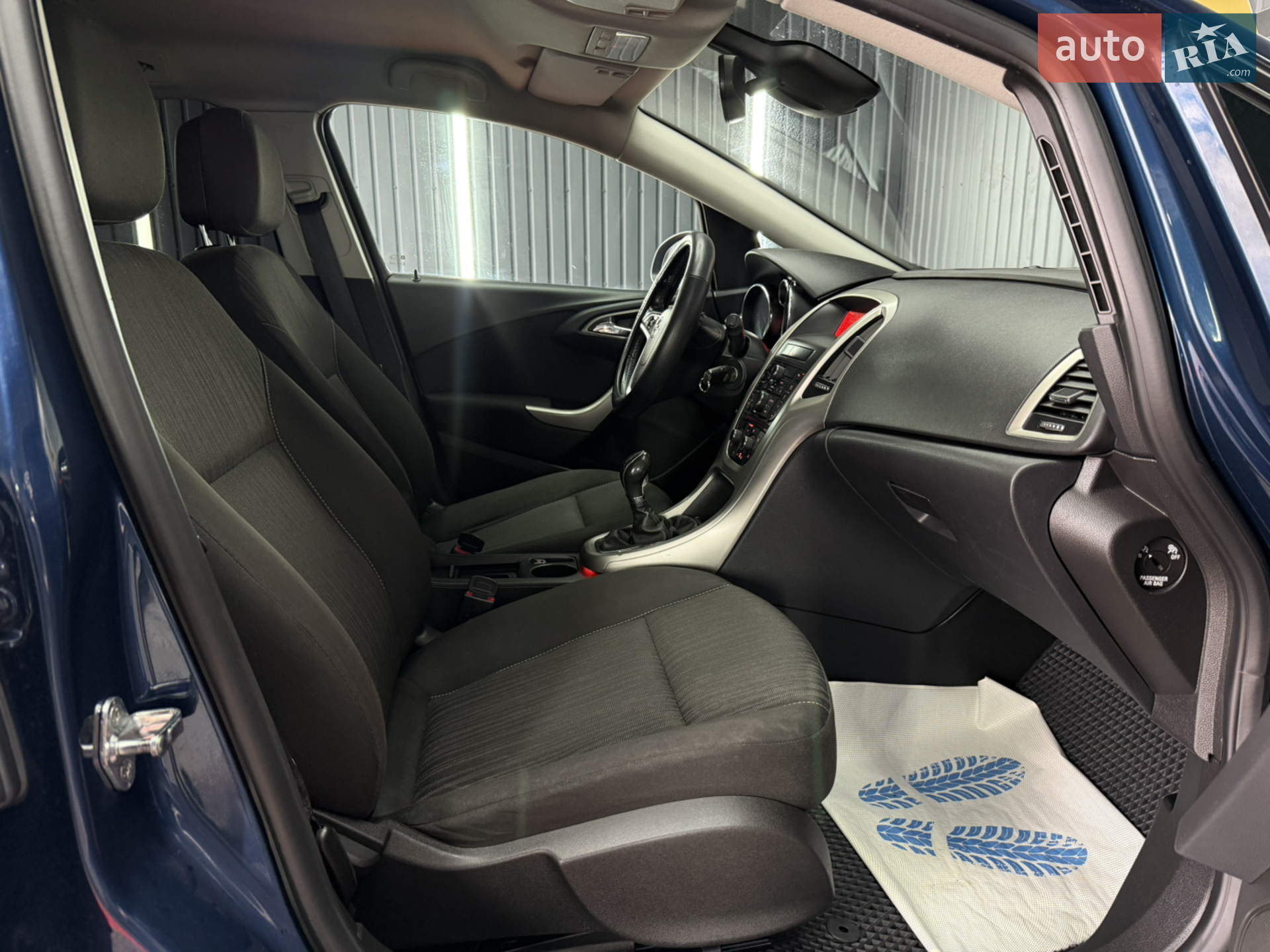 2010 Opel Astra - мініатюра 51