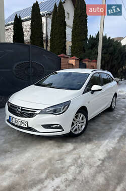 Универсал Opel Astra 2018 в Львове
