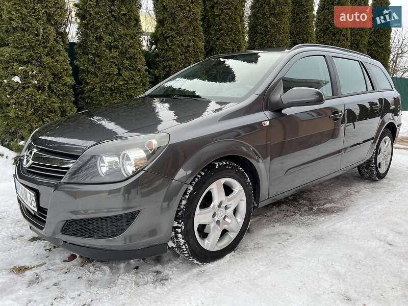 Универсал Opel Astra 2009 в Виннице