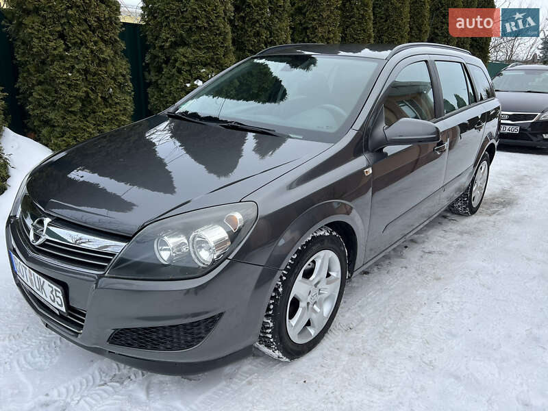 Универсал Opel Astra 2009 в Виннице