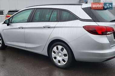 Универсал Opel Astra 2018 в Городке