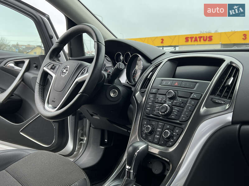 Универсал Opel Astra 2011 в Луцке фото 85 Универсал Opel Astra 2011 в Луцке