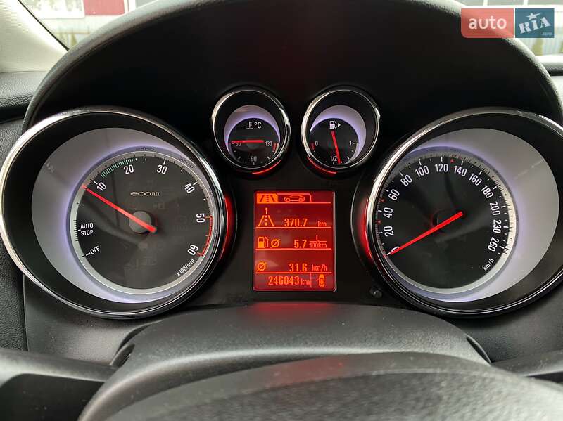 Хетчбек Opel Astra 2011 в Луцьку