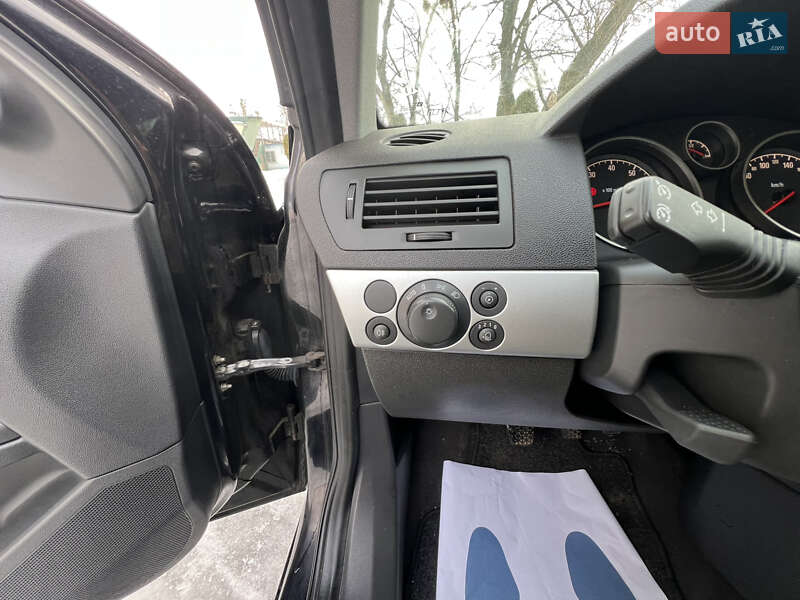 Универсал Opel Astra 2010 в Ватутино фото 31 Универсал Opel Astra 2010 в Ватутино
