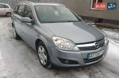 Универсал Opel Astra 2008 в Ивано-Франковске
