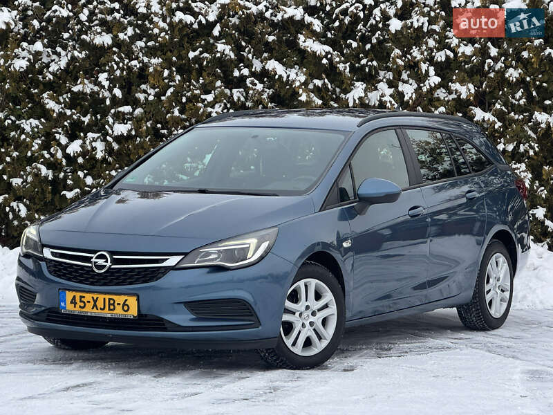 Универсал Opel Astra 2017 в Стрые фото Универсал Opel Astra 2017 в Стрые