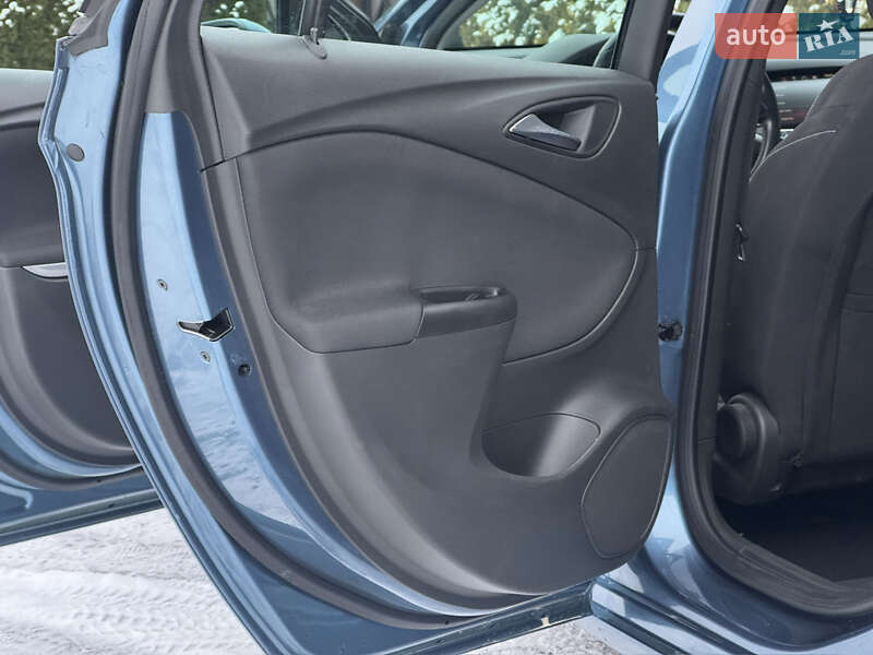 Универсал Opel Astra 2017 в Стрые фото 116 Универсал Opel Astra 2017 в Стрые