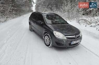 Универсал Opel Astra 2009 в Староконстантинове